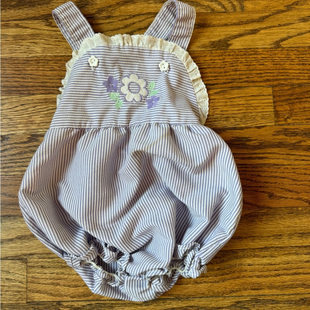 Vintage bubble romper